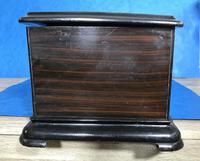 Victorian Rosewood Music Box (14 of 14) Victorian Rosewood Music Box (14 of 14)