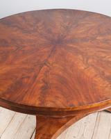 William IV Flame Mahogany Centre Table (2 of 7) William IV Flame Mahogany Centre Table (2 of 7)