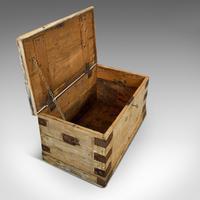Antique Mail Chest, English, Pine, Carriage, Merchant, Victorian c.1880 (9 of 12) Antique Mail Chest, English, Pine, Carriage, Merchant, Victorian c.1880 (9 of 12)