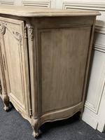 Large French Oak Sideboard (14 of 22) Large French Oak Sideboard (14 of 22)