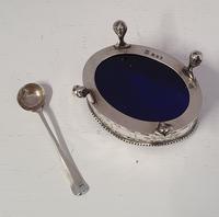 Georgian Style Silver Salt Cellar & Spoon (4 of 6) Georgian Style Silver Salt Cellar & Spoon (4 of 6)