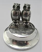 Edwardian, Novelty Silver Twin Owl Place Stands/ Menu Holders, Levi & Salaman, B'ham 1904 (6 of 8) Edwardian, Novelty Silver Twin Owl Place Stands/ Menu Holders, Levi & Salaman, B'ham 1904 (6 of 8)