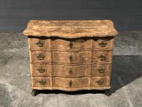 Early 19th Century Bleached Walnut Commode Chest of Drawers (11 of 13) Early 19th Century Bleached Walnut Commode Chest of Drawers (11 of 13)