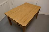 Lovely Rustic Georgian Pine Kitchen Table (4 of 6) Lovely Rustic Georgian Pine Kitchen Table (4 of 6)