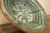 Large Late 18th Century Spanish Granada Fajalouza "Lebrillo" Bowl (9 of 11) Large Late 18th Century Spanish Granada Fajalouza "Lebrillo" Bowl (9 of 11)