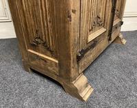French Gothic Oak Rustic Cupboard or Wardrobe (20 of 22) French Gothic Oak Rustic Cupboard or Wardrobe (20 of 22)