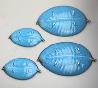 A Retro Set 4X Novelty Studio Pottery Leaf Plates Surrey Ceramics 1960's (7 of 11) A Retro Set 4X Novelty Studio Pottery Leaf Plates Surrey Ceramics 1960's (7 of 11)