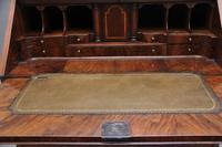 18th Century walnut & feather banded bureau (16 of 17) 18th Century walnut & feather banded bureau (16 of 17)