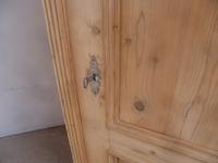 Super 1 Door Victorian Antique Pine Kitchen / Linen Cupboard to wax / paint (8 of 10) Super 1 Door Victorian Antique Pine Kitchen / Linen Cupboard to wax / paint (8 of 10)