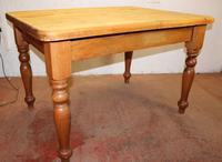 1920s Small Country Pine Table on Turned Legs (3 of 4) 1920s Small Country Pine Table on Turned Legs (3 of 4)