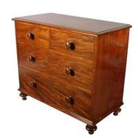 Small Mid 19th Century Mahogany Chest (2 of 8) Small Mid 19th Century Mahogany Chest (2 of 8)