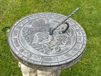 Large' Victorian Style' 3 Cherubs Stone Sundial Fairy Brass Top Timepiece (4 of 29) Large' Victorian Style' 3 Cherubs Stone Sundial Fairy Brass Top Timepiece (4 of 29)