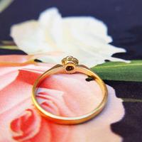 Dainty Vintage 18ct Gold Diamond Flower Ring (4 of 7) Dainty Vintage 18ct Gold Diamond Flower Ring (4 of 7)