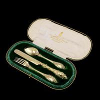 Antique Victorian Solid Silver Gilt Traveling / Christening Cutlery Set - Martin Hall & Co. 1872 (16 of 22) Antique Victorian Solid Silver Gilt Traveling / Christening Cutlery Set - Martin Hall & Co. 1872 (16 of 22)