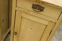 Quality Pair of Old Stripped Pine Bedside Cabinets (4 of 9) Quality Pair of Old Stripped Pine Bedside Cabinets (4 of 9)