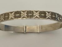 Hallmarked Georg Jensen Ltd 925 Sterling Silver Bracelet Jewellery Bangle c.1975 (19 of 23) Hallmarked Georg Jensen Ltd 925 Sterling Silver Bracelet Jewellery Bangle c.1975 (19 of 23)