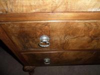 Nice 3 Drawer Oak Chest with Burr Walnut Facings (6 of 6) Nice 3 Drawer Oak Chest with Burr Walnut Facings (6 of 6)