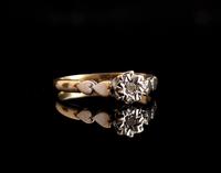 Vintage Diamond Solitaire Ring, Hearts, 9ct Gold (4 of 10) Vintage Diamond Solitaire Ring, Hearts, 9ct Gold (4 of 10)