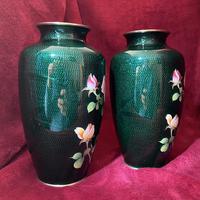 Taisho Period Pair of Japanese Cloisonne Vases (5 of 8) Taisho Period Pair of Japanese Cloisonne Vases (5 of 8)