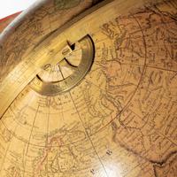 12 inch Franklin terrestrial table globe by Nims & Co, New York (3 of 4) 12 inch Franklin terrestrial table globe by Nims & Co, New York (3 of 4)