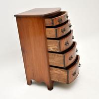 Antique Mahogany Bow Front Chest of Drawers (5 of 11) Antique Mahogany Bow Front Chest of Drawers (5 of 11)