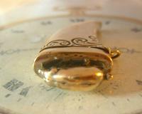 Antique Pocket Watch Chain Fob 1890s Victorian Large Brass Pig Vesta Case Fob (12 of 12) Antique Pocket Watch Chain Fob 1890s Victorian Large Brass Pig Vesta Case Fob (12 of 12)