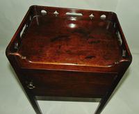George III Mahogany Tray Top Bedside Cabinet (3 of 9) George III Mahogany Tray Top Bedside Cabinet (3 of 9)