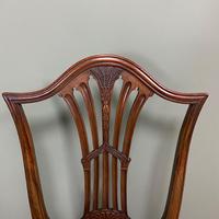 Set of 8 Hepplewhite Design Antique Mahogany Dining Chairs (5 of 10) Set of 8 Hepplewhite Design Antique Mahogany Dining Chairs (5 of 10)