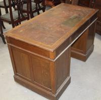 1920s Oak Desk with Red Leather on Top . 1 Piece. (3 of 3) 1920s Oak Desk with Red Leather on Top . 1 Piece. (3 of 3)