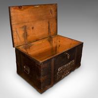 Antique Steamer Trunk, English, Pine, Iron, Carriage Chest, Victorian c.1860 (9 of 12) Antique Steamer Trunk, English, Pine, Iron, Carriage Chest, Victorian c.1860 (9 of 12)