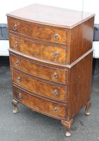 1960s Small Mahogany Bow Chest 5 Drawers (2 of 4) 1960s Small Mahogany Bow Chest 5 Drawers (2 of 4)