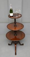 Georgian Mahogany Three Tier Dumbwaiter (10 of 12) Georgian Mahogany Three Tier Dumbwaiter (10 of 12)