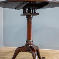 Georgian Mahogany Tilt Top Table (5 of 8) Georgian Mahogany Tilt Top Table (5 of 8)
