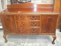 7 Piece Carved Mahogany Ball & Law Dining Set (3 of 9) 7 Piece Carved Mahogany Ball & Law Dining Set (3 of 9)