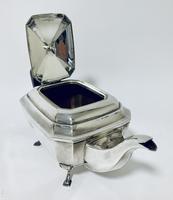Solid Sterling Silver Art Deco Three Part Tea Set Service (9 of 20) Solid Sterling Silver Art Deco Three Part Tea Set Service (9 of 20)
