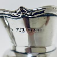 Pair of Antique Sterling Silver Trumpet Shaped Vases (8 of 12) Pair of Antique Sterling Silver Trumpet Shaped Vases (8 of 12)