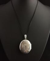 Victorian Silver Locket, Mourning, Monogrammed (7 of 11) Victorian Silver Locket, Mourning, Monogrammed (7 of 11)