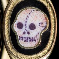 Antique Edwardian Memento Mori Skull Signet Ring 18ct Gold Dated 1902 (6 of 8) Antique Edwardian Memento Mori Skull Signet Ring 18ct Gold Dated 1902 (6 of 8)