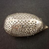 Edwardian Silver Hedgehog Pin Cushion (4 of 6) Edwardian Silver Hedgehog Pin Cushion (4 of 6)