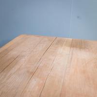 Farmhouse Kitchen Table (6 of 8) Farmhouse Kitchen Table (6 of 8)