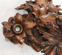 Black Forest Inkwell Hand Carved German Cuckoo Bird Sculpture 1860 (3 of 9) Black Forest Inkwell Hand Carved German Cuckoo Bird Sculpture 1860 (3 of 9)