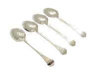 Set of 4 Antique Victorian Sterling Silver Berry Serving Spoons 1898 (5 of 6) Set of 4 Antique Victorian Sterling Silver Berry Serving Spoons 1898 (5 of 6)
