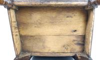 Early 17th Century English Wainscot Chair (8 of 10) Early 17th Century English Wainscot Chair (8 of 10)