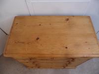 Cracking Victorian Large Antique Pine 5 Drawer Chest of Drawers (6 of 9) Cracking Victorian Large Antique Pine 5 Drawer Chest of Drawers (6 of 9)