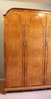 Quality Burr Walnut Triple Wardrobe c.1930 (7 of 15) Quality Burr Walnut Triple Wardrobe c.1930 (7 of 15)