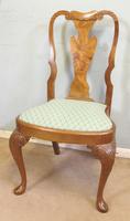 Set of Eight Queen Anne Style Walnut Dining Chairs (12 of 15) Set of Eight Queen Anne Style Walnut Dining Chairs (12 of 15)