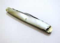 Antique Victorian c.1890 Sheffield Mother of Pearl & Carbon Steel Double-bladed Small Quill Cutter Penknife (4 of 5) Antique Victorian c.1890 Sheffield Mother of Pearl & Carbon Steel Double-bladed Small Quill Cutter Penknife (4 of 5)