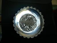Walker & Hall Silver Plated- Repousse Bowl (2 of 9) Walker & Hall Silver Plated- Repousse Bowl (2 of 9)