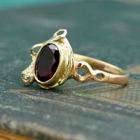 The Vintage Serpent & Garnet Ring (4 of 6) The Vintage Serpent & Garnet Ring (4 of 6)