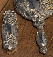 Fine Art Nouveau silver dressing table set (6 of 11) Fine Art Nouveau silver dressing table set (6 of 11)